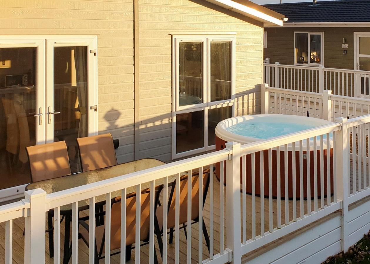 Mundesley Holiday Village Exteriör bild